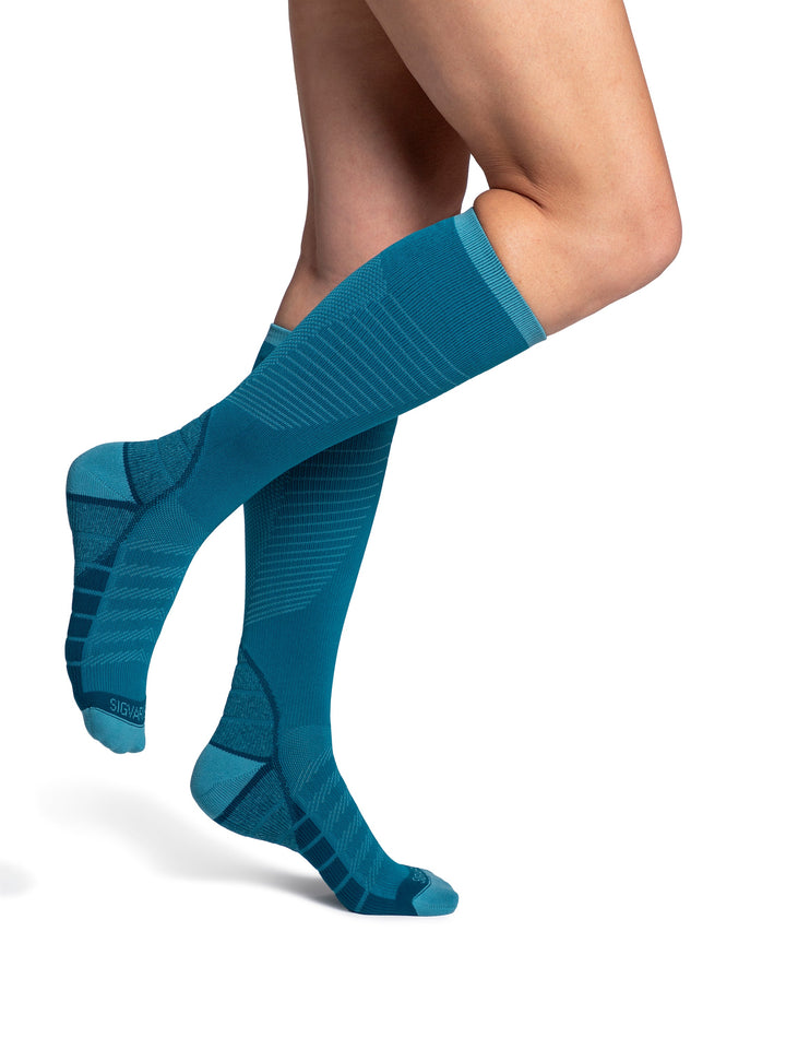 Sigvaris Motion Flow Tech Knee High 20-30 mmHg, Teal