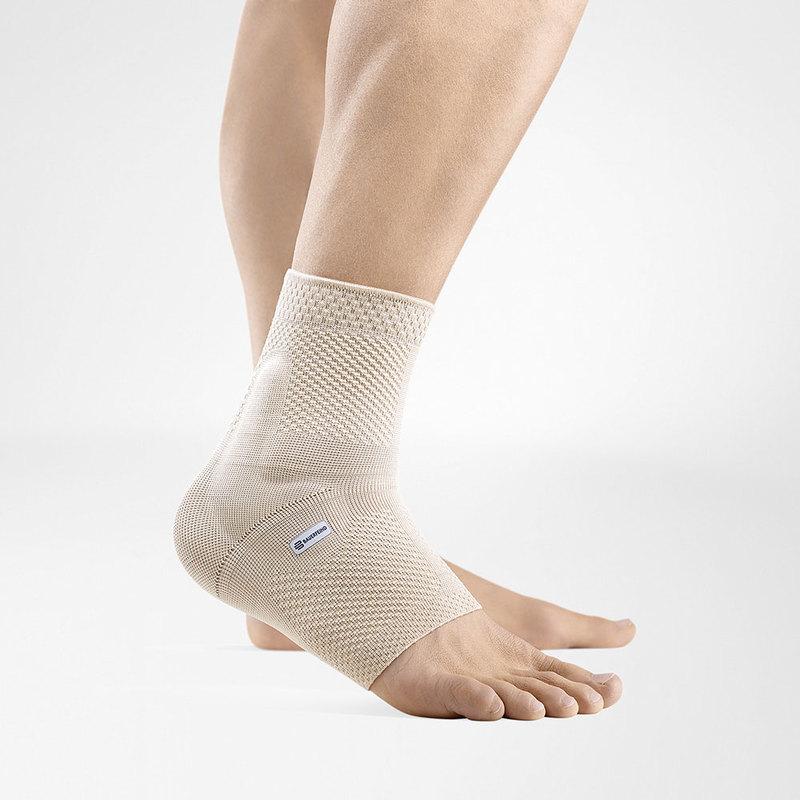 Bauerfeind MalleoTrain® Ankle Brace – For Your Legs
