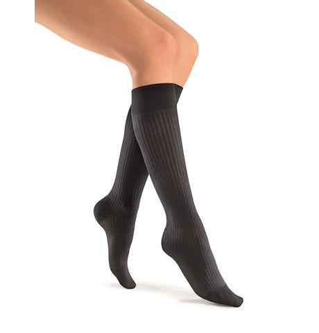JOBST® soSoft Knee High 8-15 mmHg, Ribbed