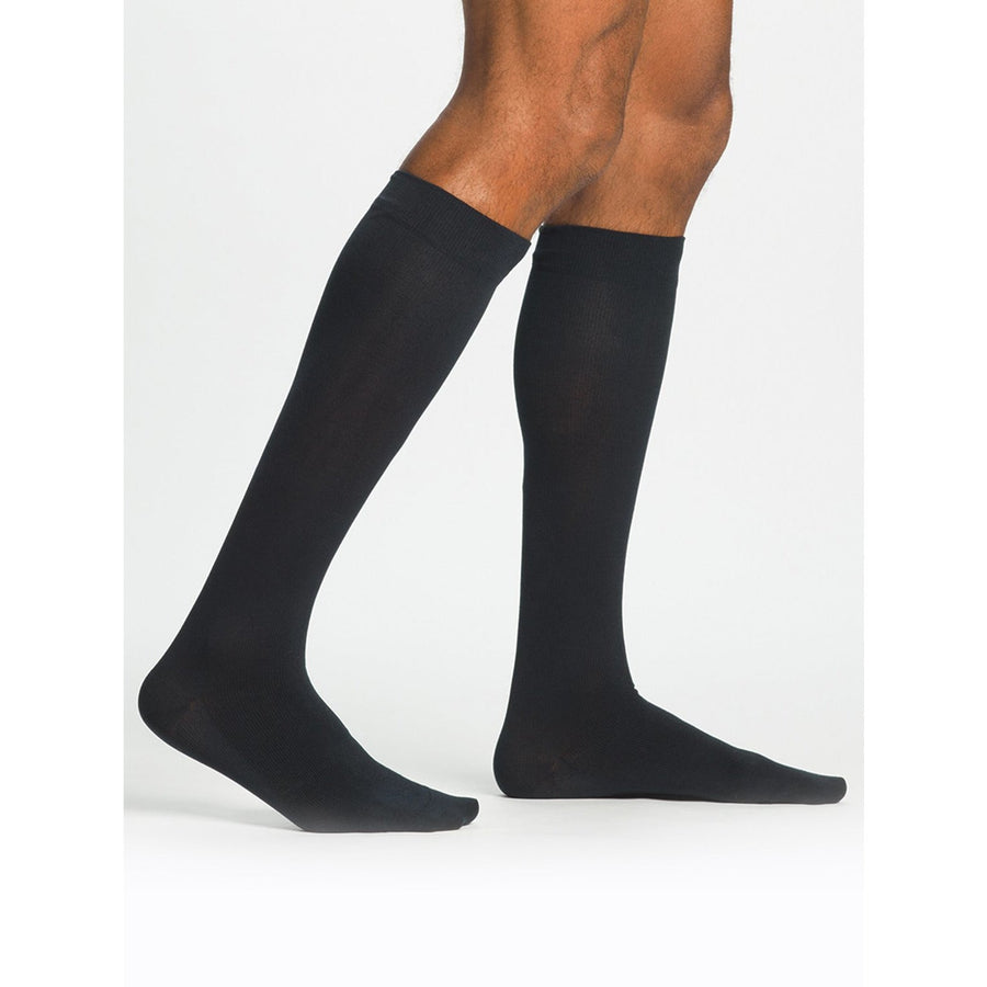 Sigvaris Sea Island Cotton - Calcetines hasta la rodilla para hombre, 15-20 mmHg, color azul marino