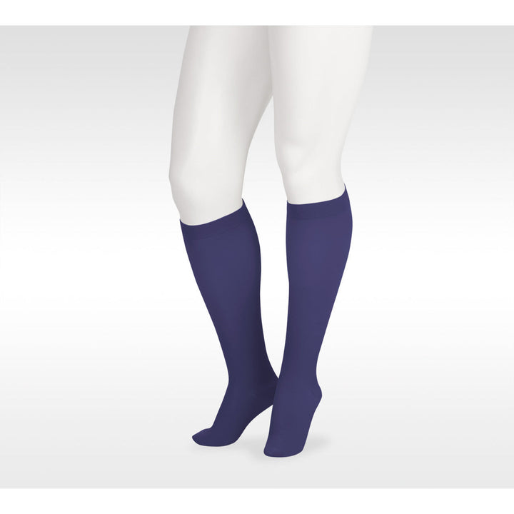 Juzo Soft Knee High 15-20 mmHg com faixa de silicone, azul marinho