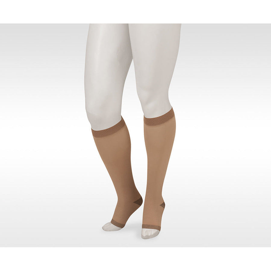 Juzo Soft Silver Knee High 30-40 mmHg com pulseira de silicone, bico aberto