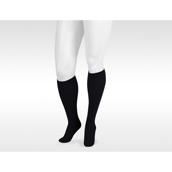 Juzo Dynamic Knee High 20-30 mmHg c/ faixa de silicone de 5 cm, preto