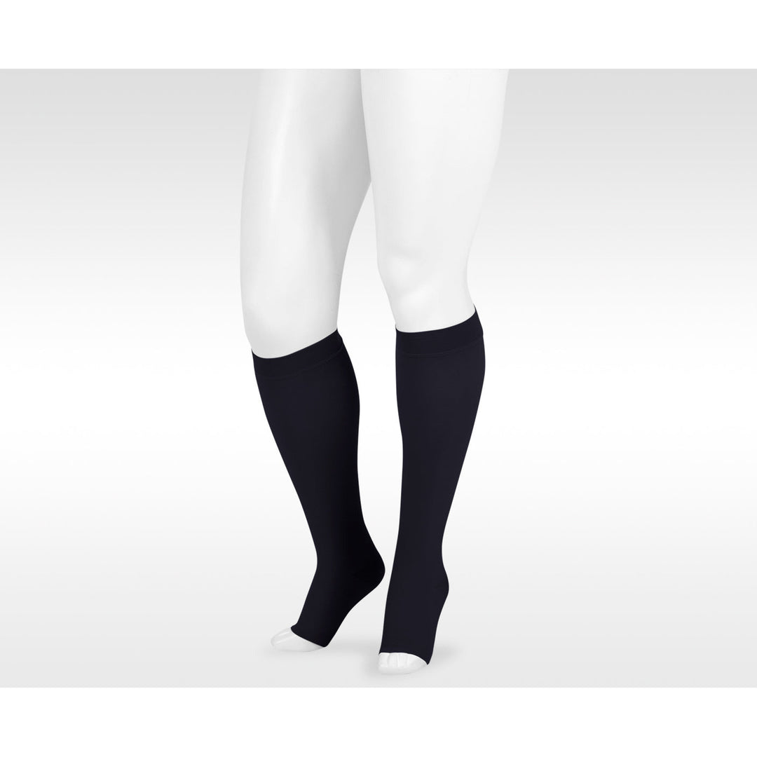 Juzo Dynamic Max Knee High 30-40 mmHg com faixa de silicone de 3,5 cm, bico aberto, preto