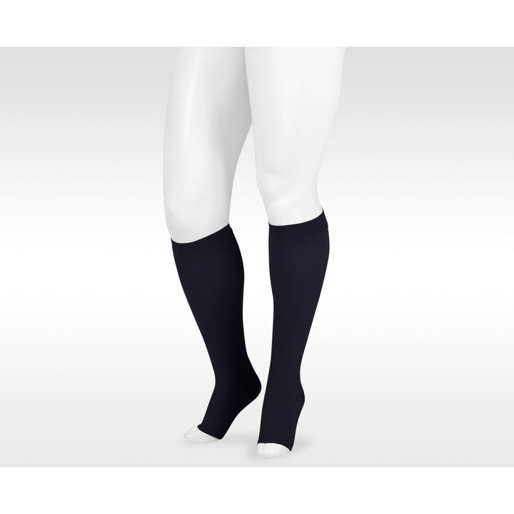 Juzo dynamic max knee high 30-40 مم زئبقي مع شريط سيليكون 3.5 سم، مفتوح عند الأصابع، أسود