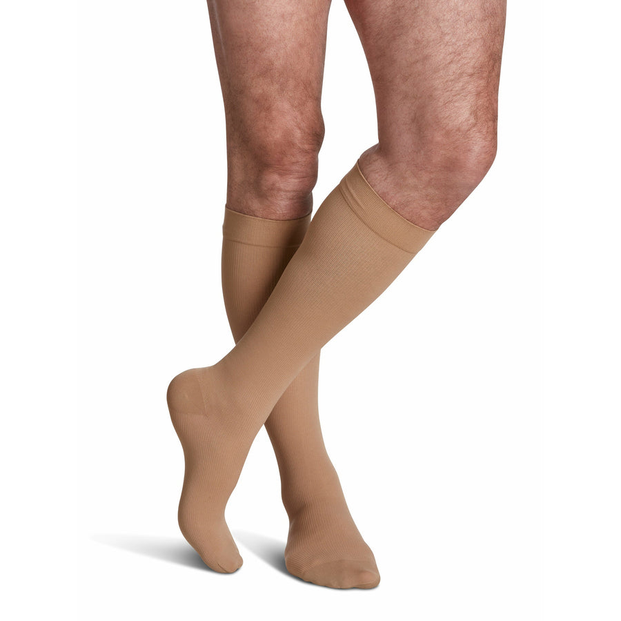 Sigvaris Opaque Kniestrümpfe für Herren, 30–40 mmHg, Hellbeige