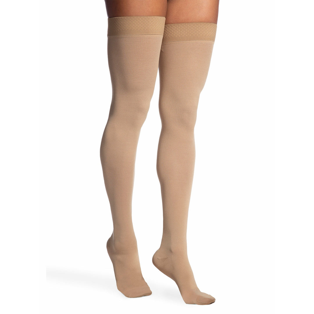 Sigvaris Opaque Damen 30-40 mmHg Oberschenkelhoch, Hellbeige