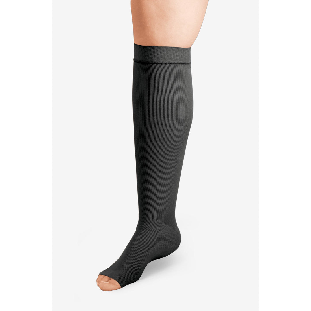 Solaris ExoStrong™ Below Knee 20-30 mmHg, Open Toe, Black