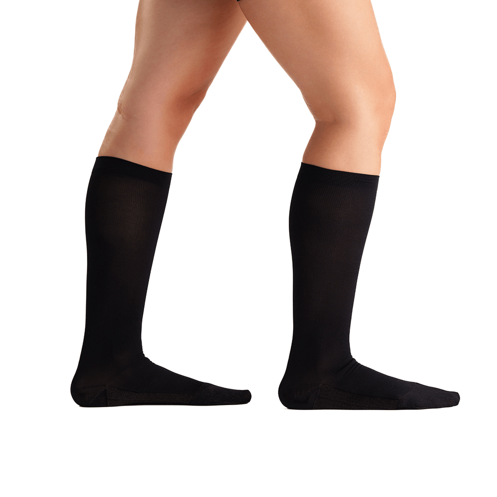 EvoNation Copper Sole - Medias hasta la rodilla para mujer, 20-30 mmHg, color negro