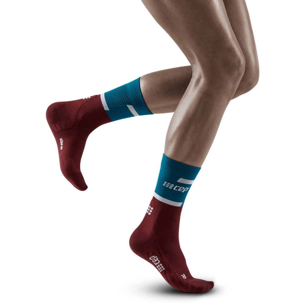 The run compression mi-cut chaussettes 4.0, femme, pétrole/rouge foncé