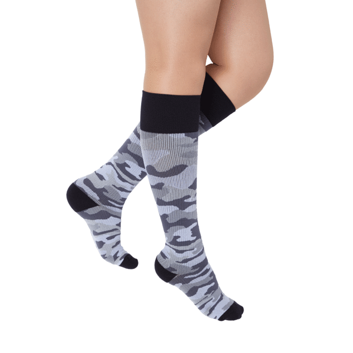 Calcetines de compresión Rejuva Camo 20-30 mmHg, negro/gris