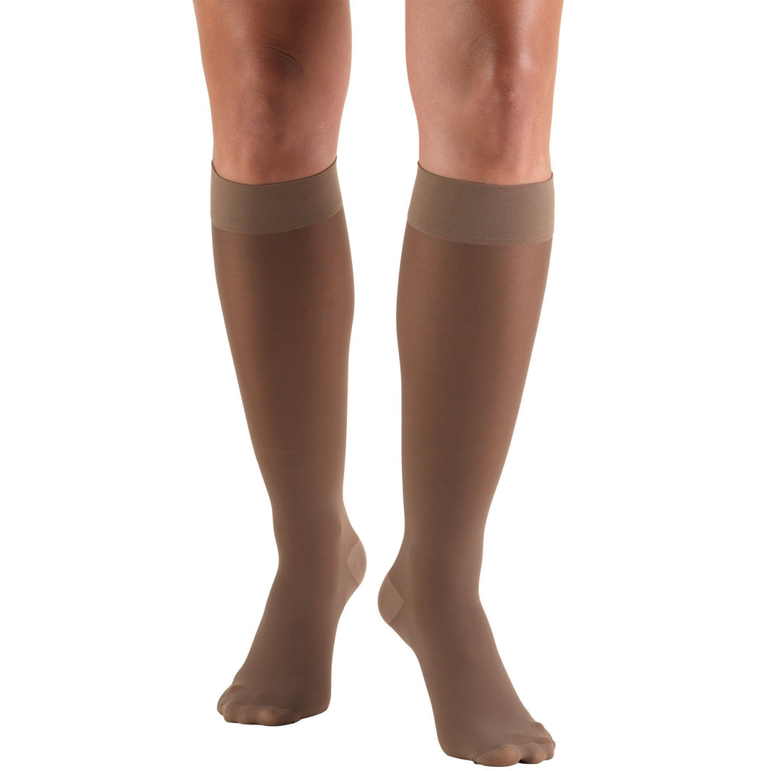 Truform TruSheer - Medias hasta la rodilla para mujer, 20-30 mmHg, color topo