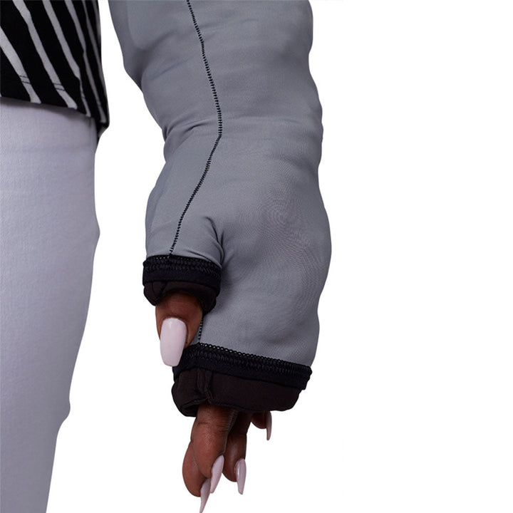 Manchon de bras en mousse Circaid Profile, extra-large, gros plan de la main