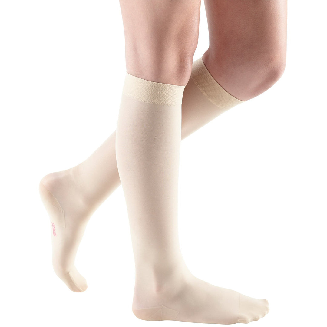 Mediven Sheer & Soft feminino 30-40 mmHg na altura do joelho, trigo