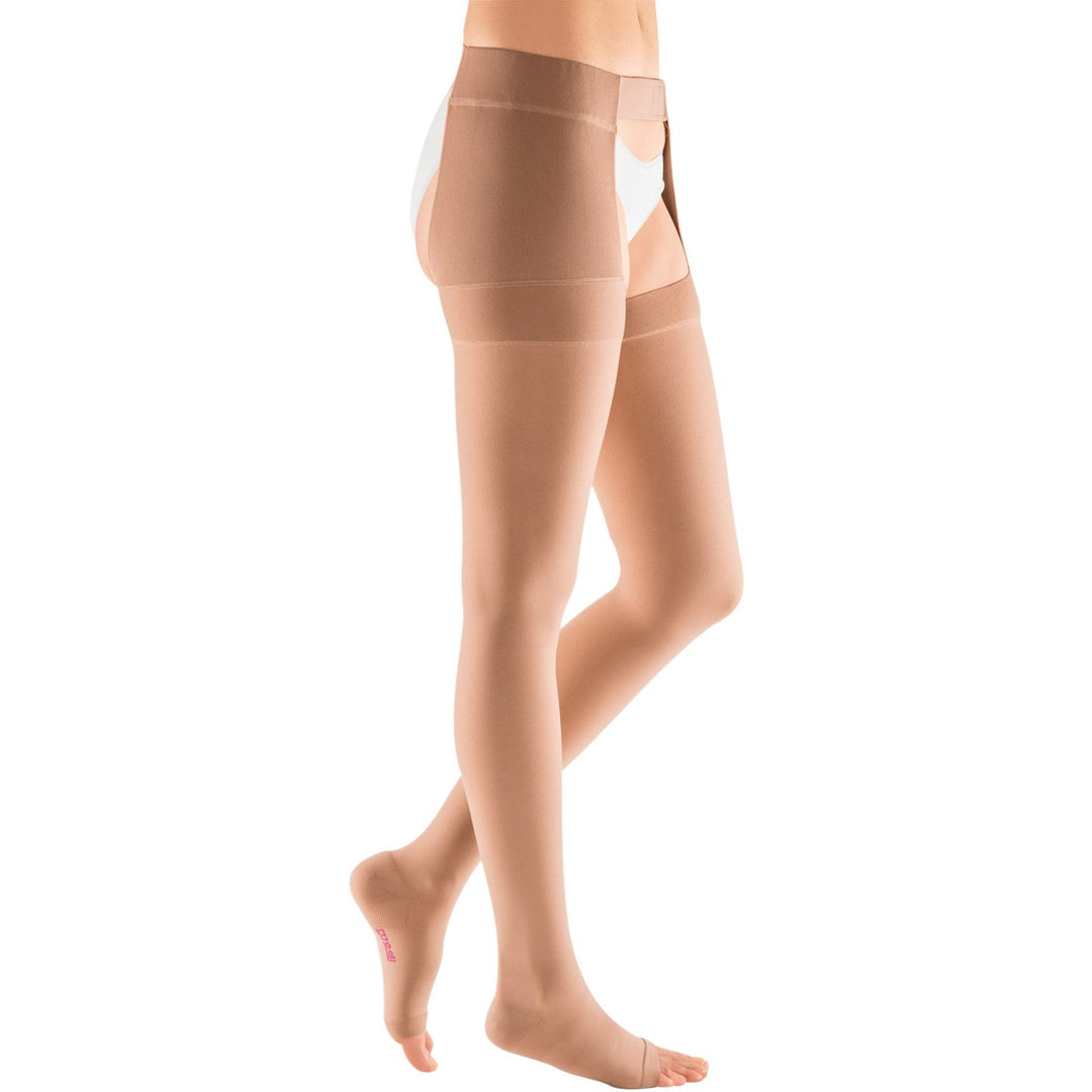 Mediven Plus 40-50 mmHg Cuisse haute à bout ouvert avec fixation à la taille, Beige