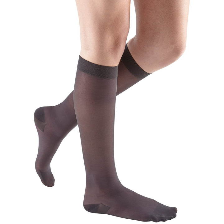 Mediven Sheer & Soft feminino 20-30 mmHg na altura do joelho, carvão