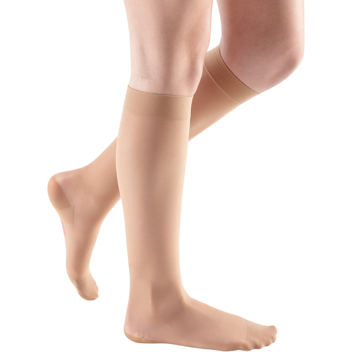 Mediven Sheer & Soft kvinders 30-40 mmHg knæhøjde, toffee