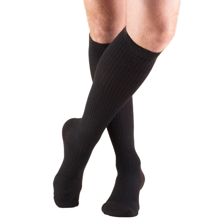 Truform Cojín para hombre 15-20 mmHg hasta la rodilla, negro