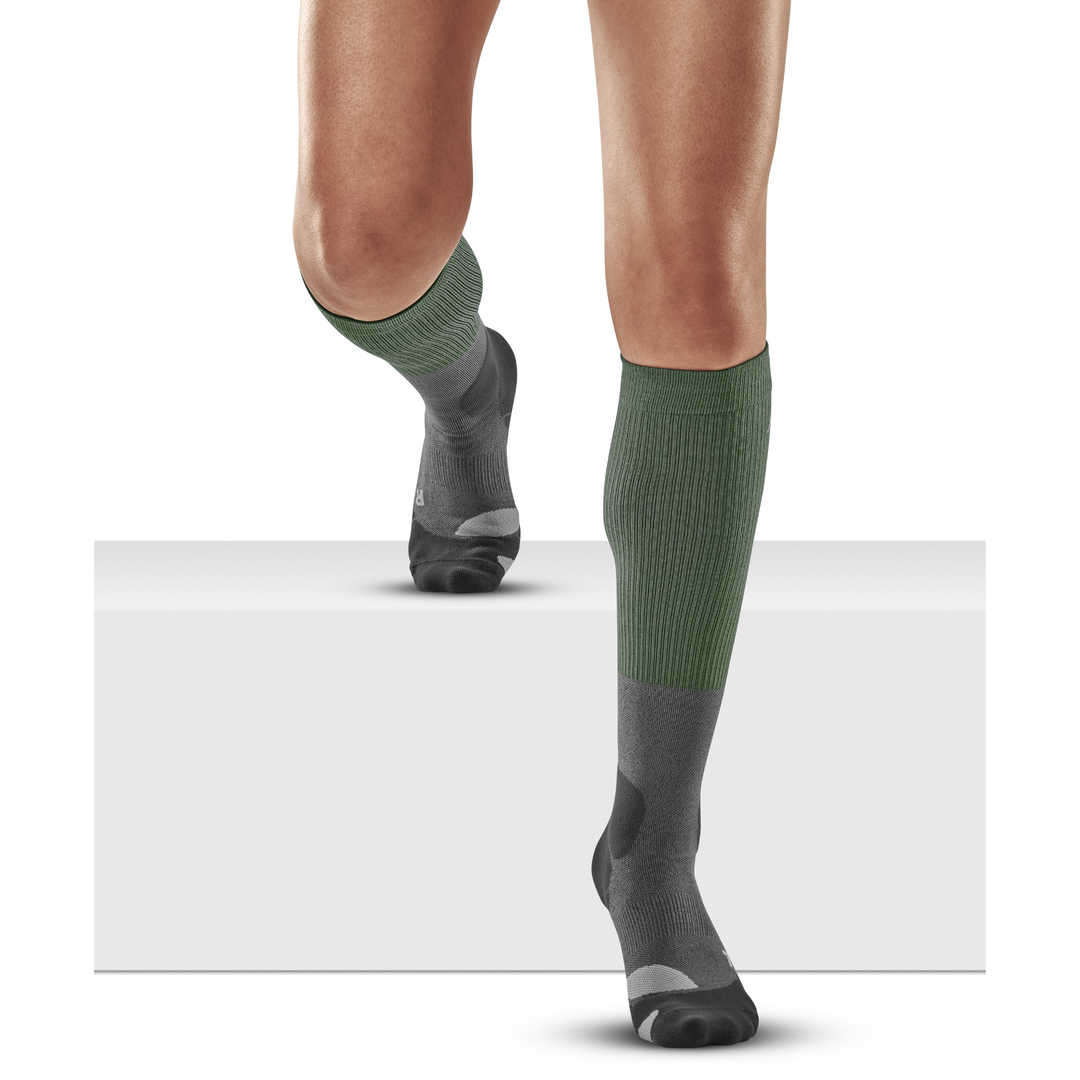 Chaussettes hautes de compression randonnée en mérinos, femme, vert/gris