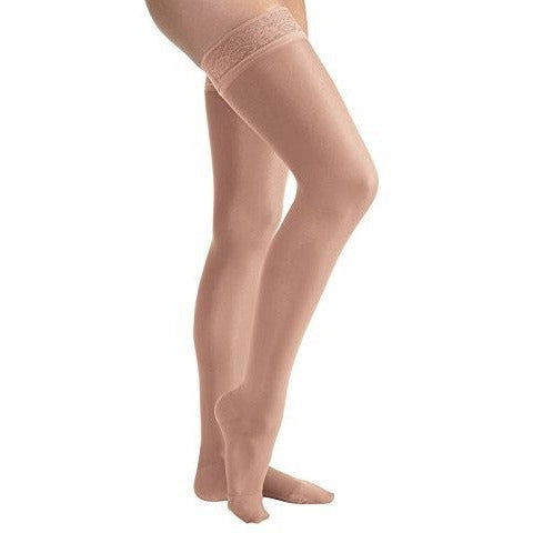 JOBST ® UltraSheer, medias hasta el muslo de 20-30 mmHg para mujer con banda superior de silicona con encaje, bronceado