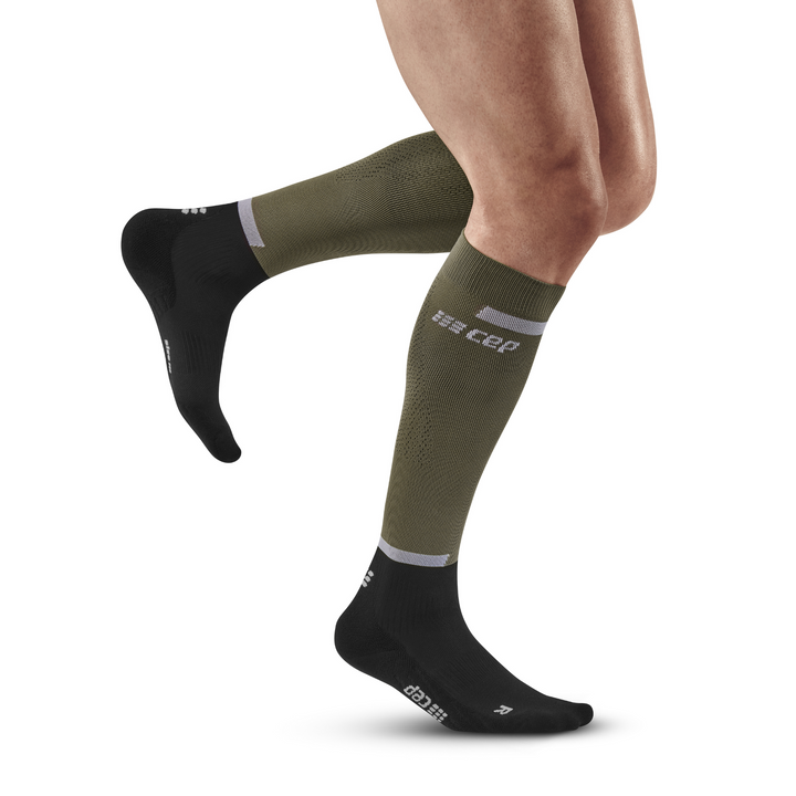The run compression chaussettes hautes 4.0, hommes, olive/noir