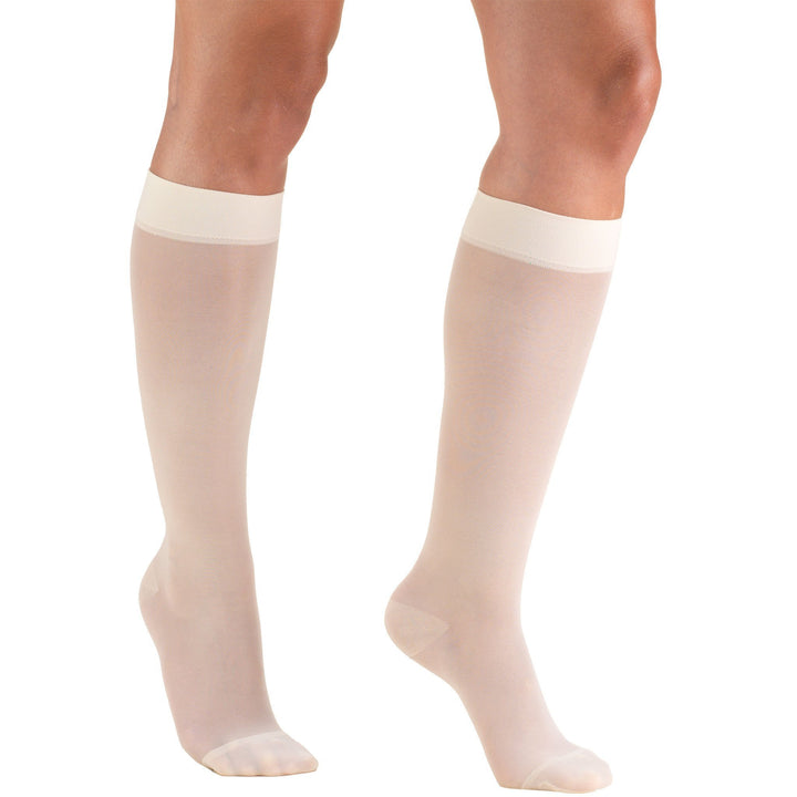 Truform Lites - Medias hasta la rodilla para mujer, 15-20 mmHg, color marfil