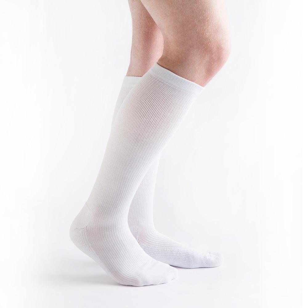 Meia diabética VenActive Hydrotec® Comfort na altura do joelho, branca