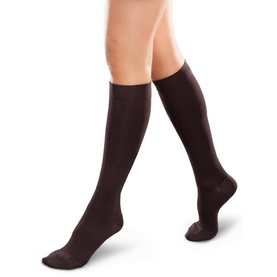 Therafirm Ease Opaque Women's 15-20 mmHg Knee High, Cocoa