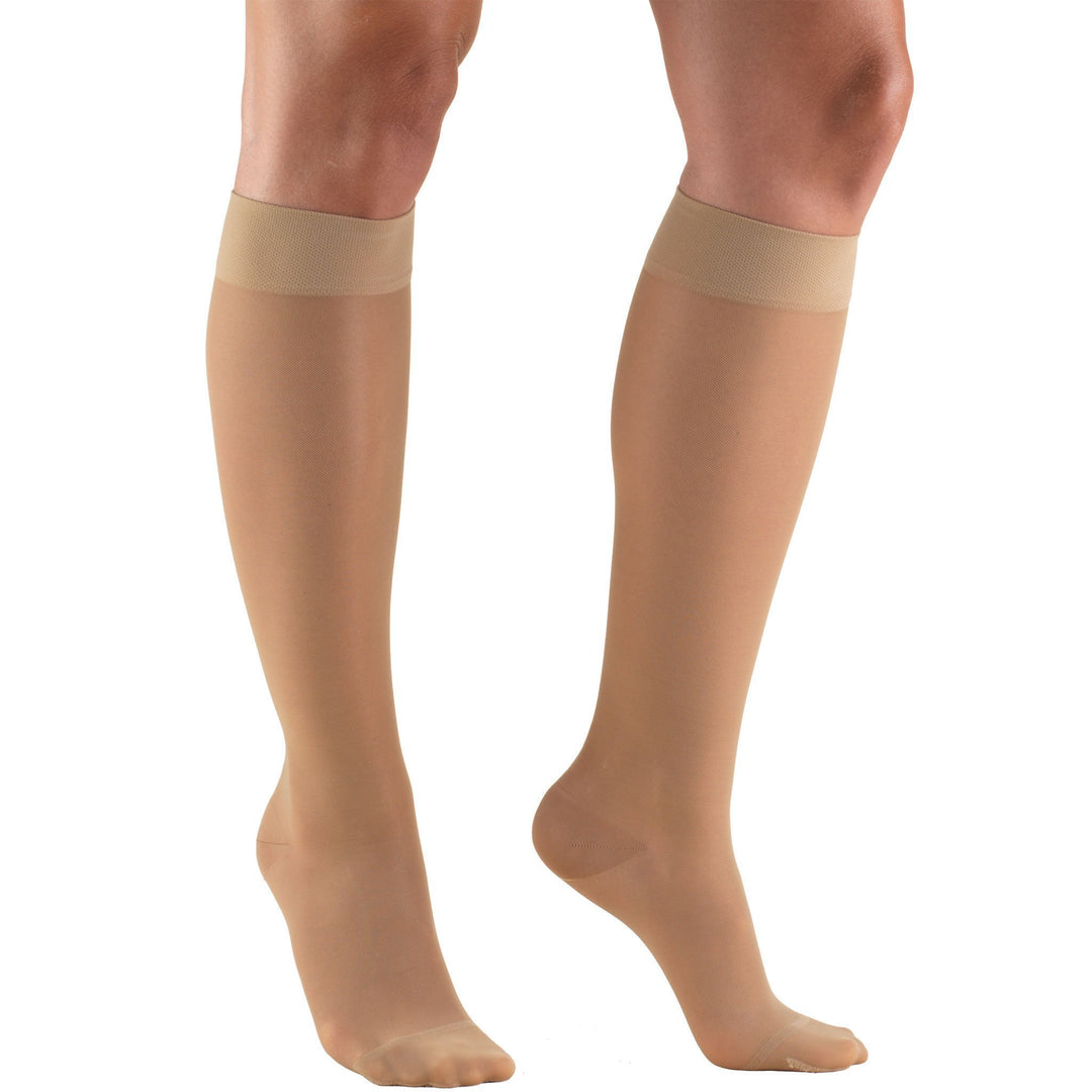 Truform Lites - Medias hasta la rodilla para mujer, 15-20 mmHg, color beige claro